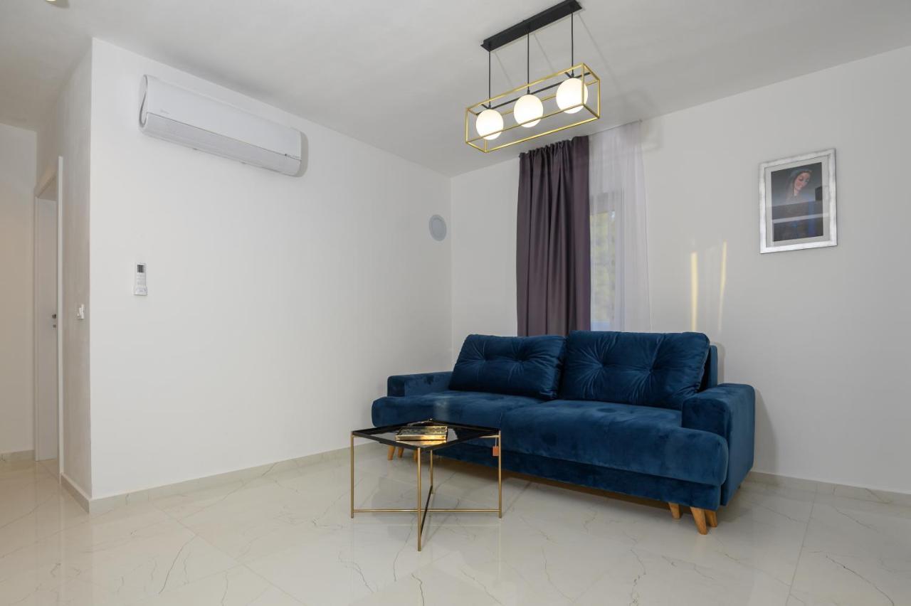 Luxury Apartments Leonika Bibinje Exterior photo