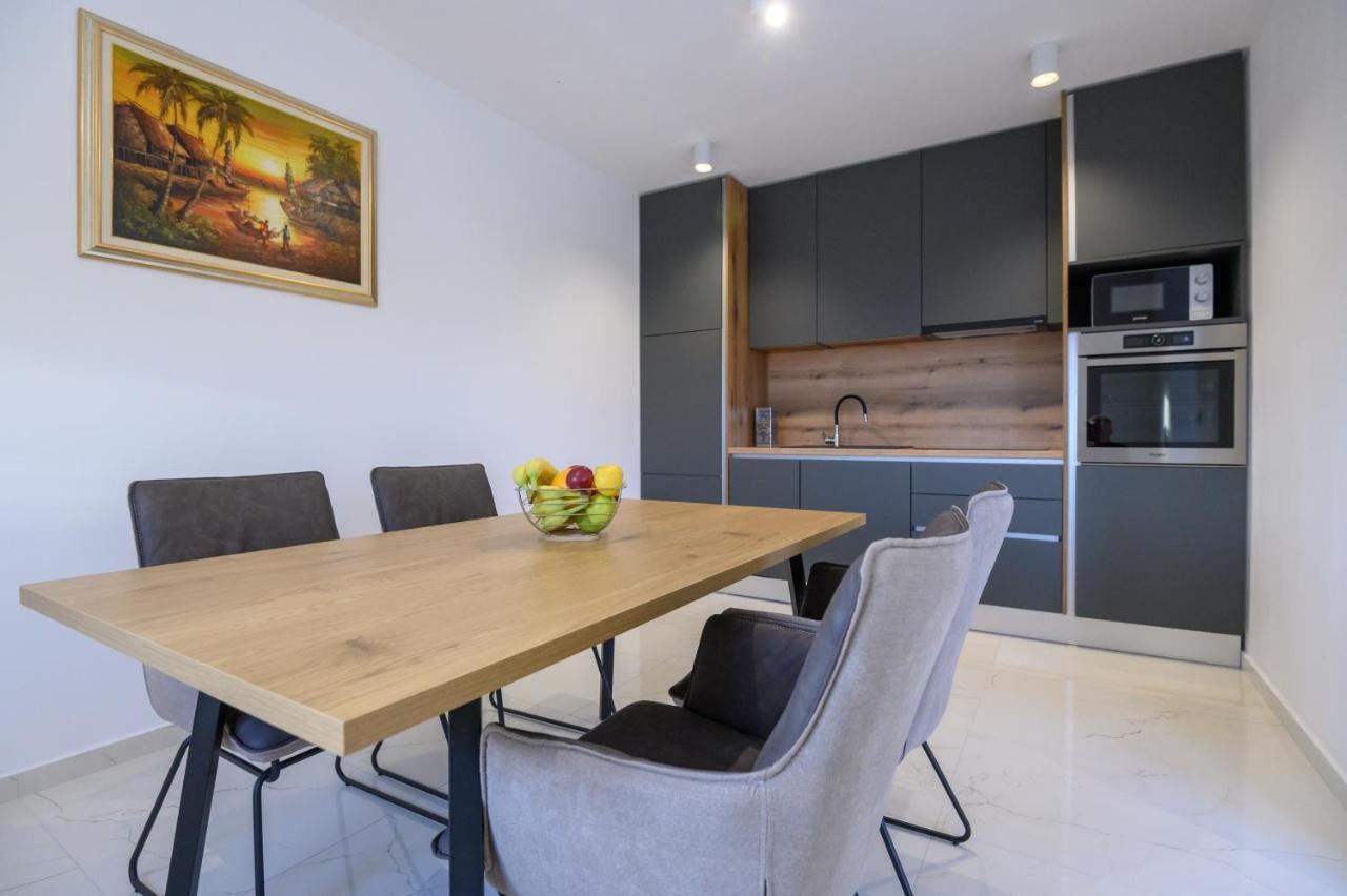 Luxury Apartments Leonika Bibinje Exterior photo