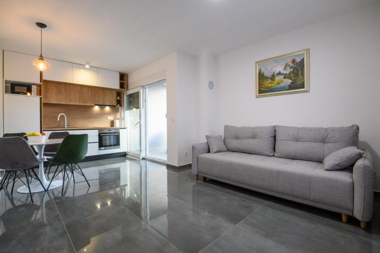 Luxury Apartments Leonika Bibinje Exterior photo