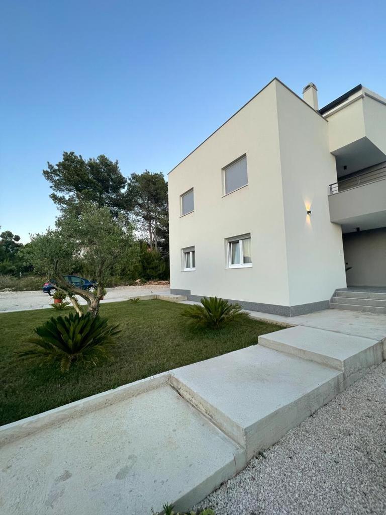 Luxury Apartments Leonika Bibinje Exterior photo