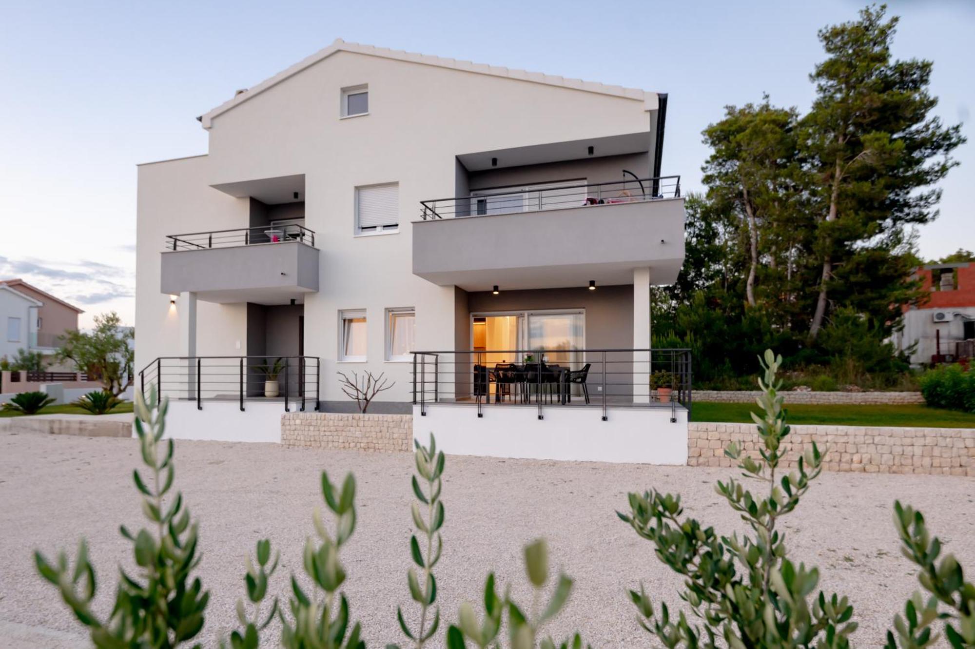 Luxury Apartments Leonika Bibinje Exterior photo